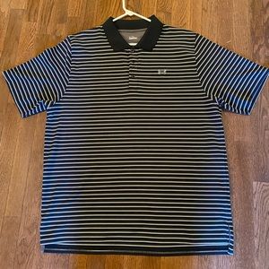 Mens Under Armour Shirt Size XL NEVER WORN